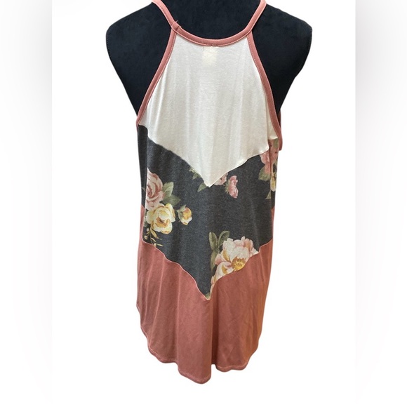 7th Ray Floral and Colorblock Tank Top - Picture 2 of 4